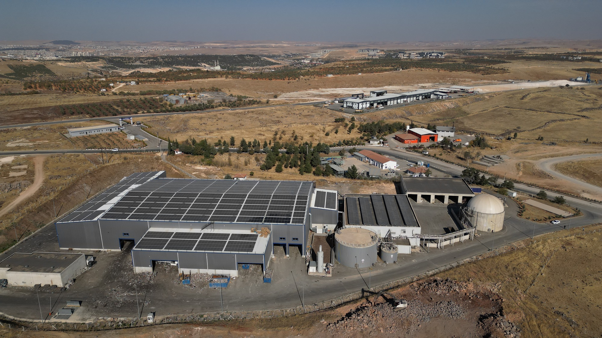 Gazi̇antep’te Çöpten Enerji̇ Üreten Tesi̇s Hem Elektri̇k Hem Isi Enerji̇si̇ Sağliyor (3)