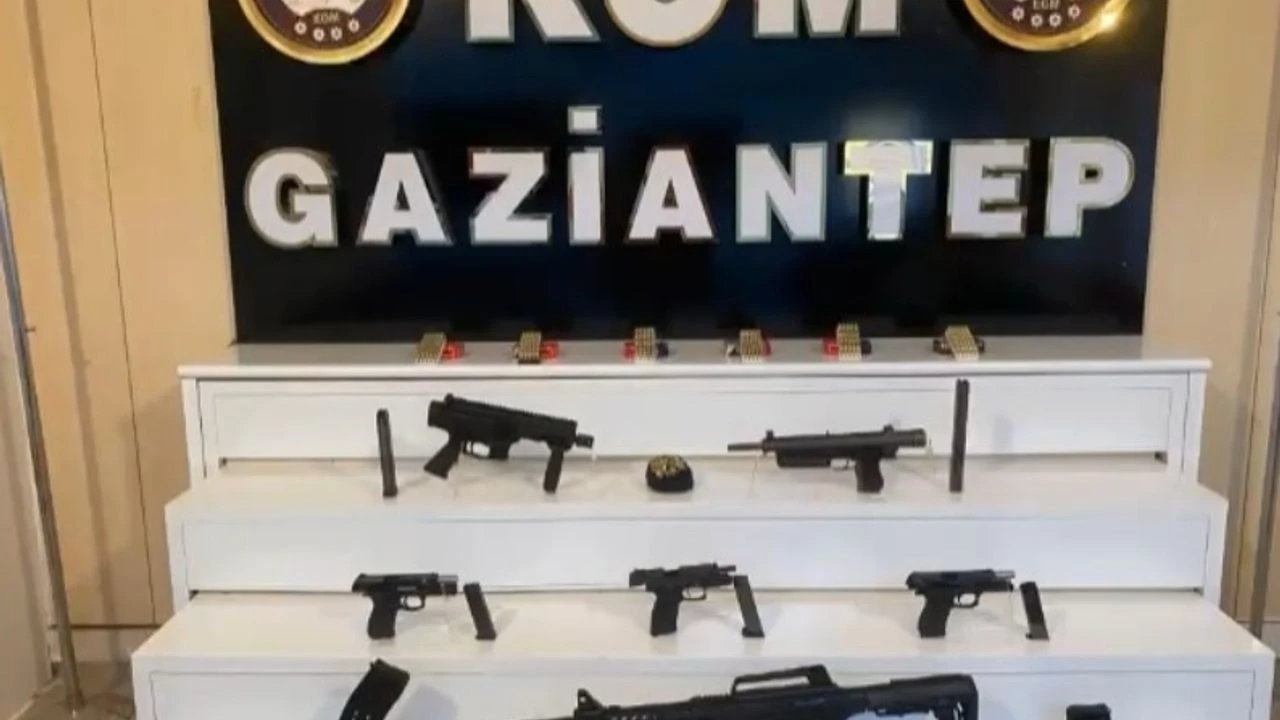 20250214Aw392240 2-1