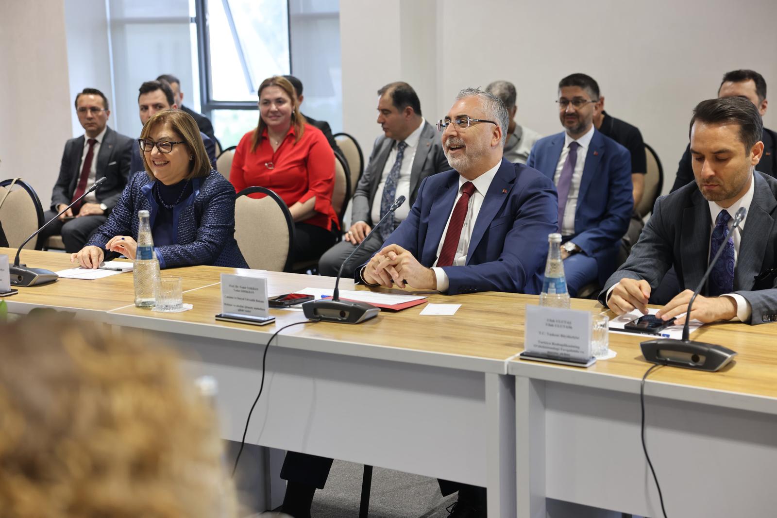 İpek Yolundan Kardeşli̇ğe Gazi̇antep Ve Semerkant Kardeş Şehi̇r Oldu (5)