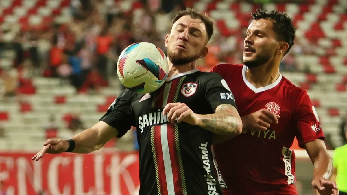 T25 Gaziantep Fk 4 Mac Aranin 551