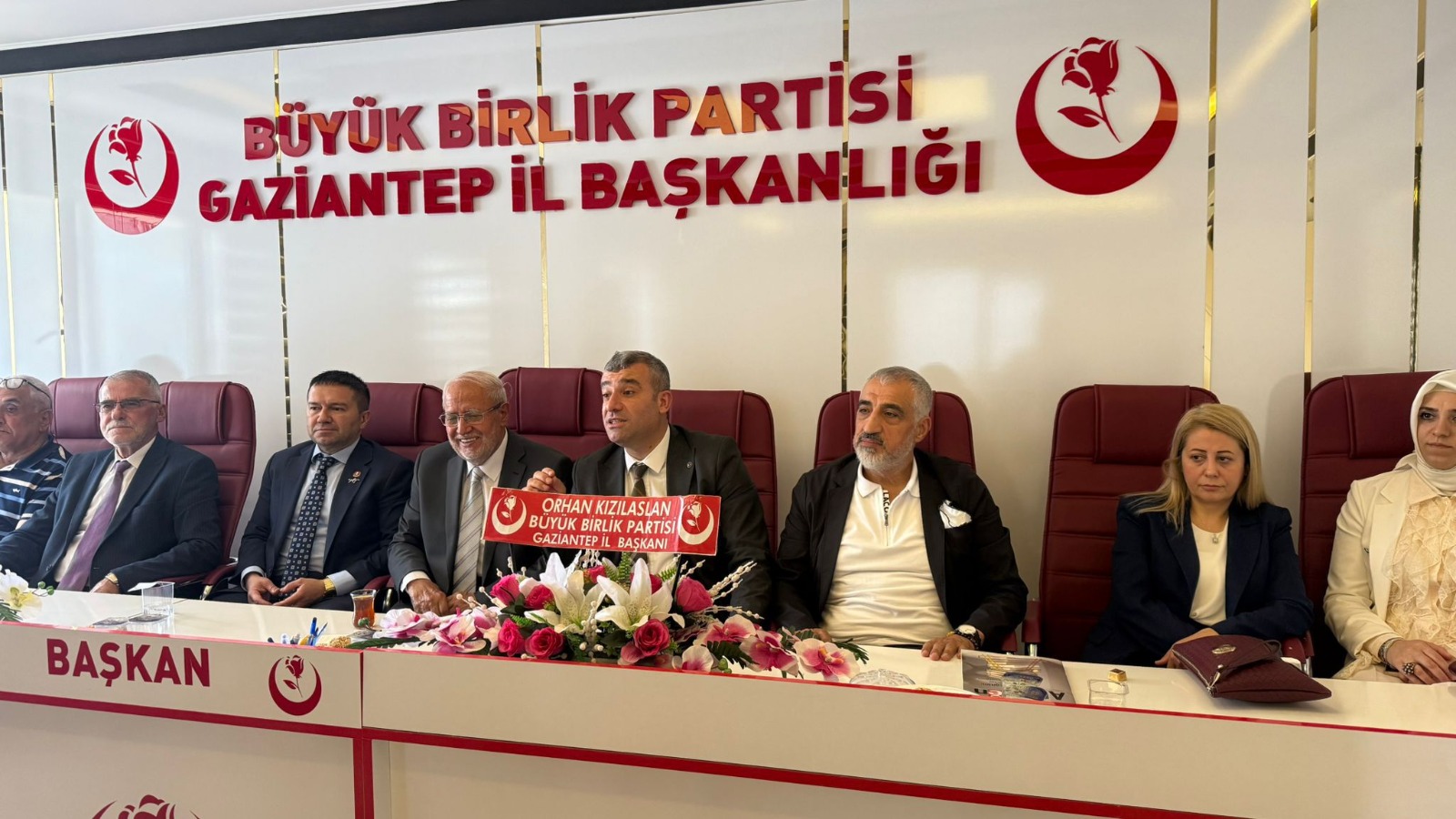 Aa34980F 76F8 4D6A Ac95 B71D82Cb483D