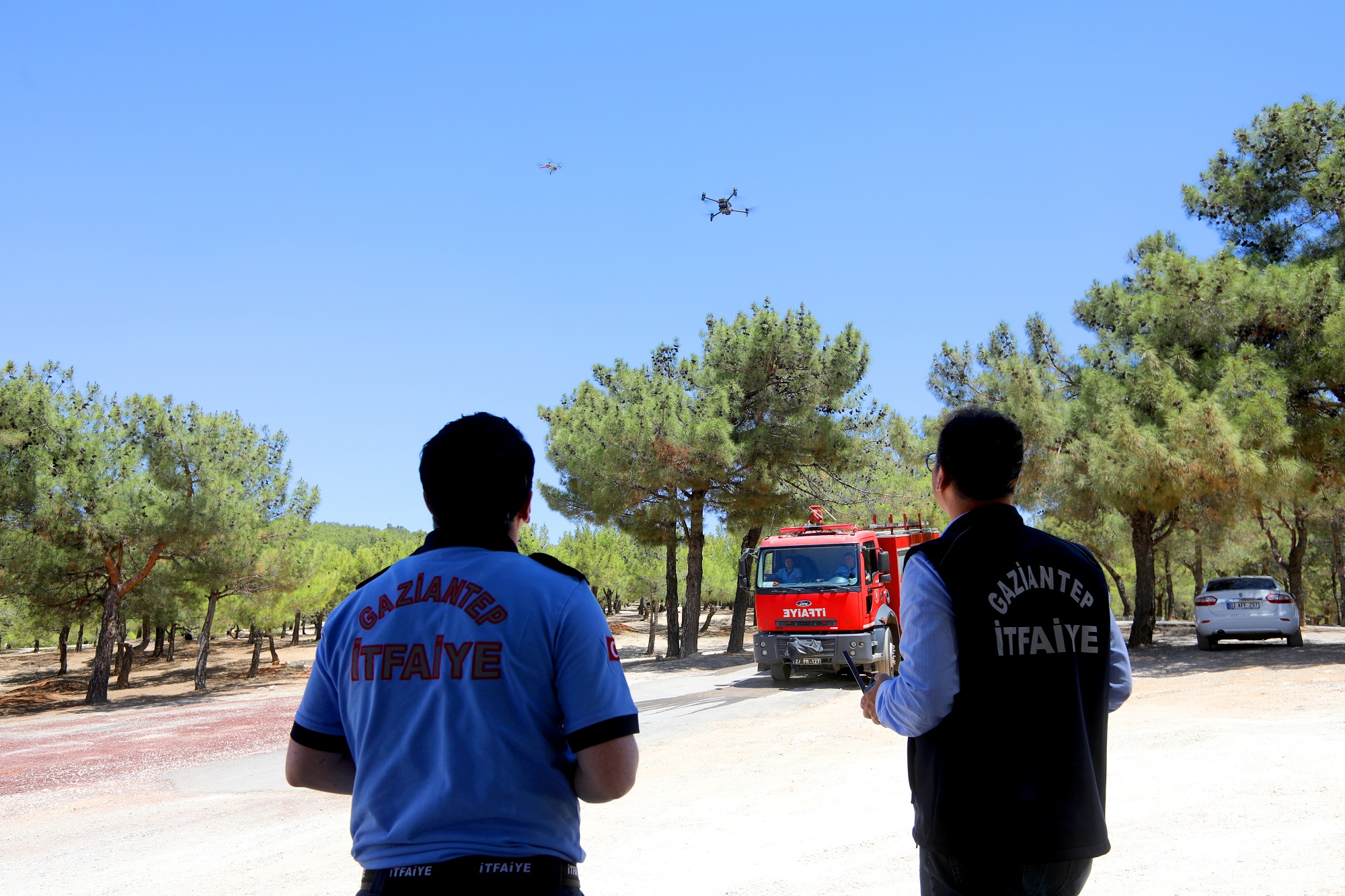 Büyükşehi̇r İtfai̇yesi̇'nden Termal Drone İle Yangin Nöbeti̇ (5)