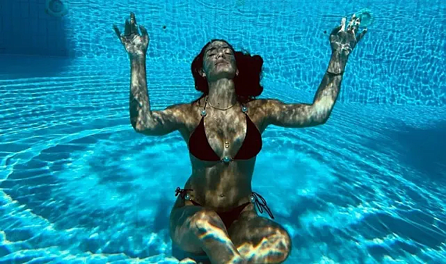 Demet Ozdemir Den Gundem Olan Tatil Pozlari 6323 (2)