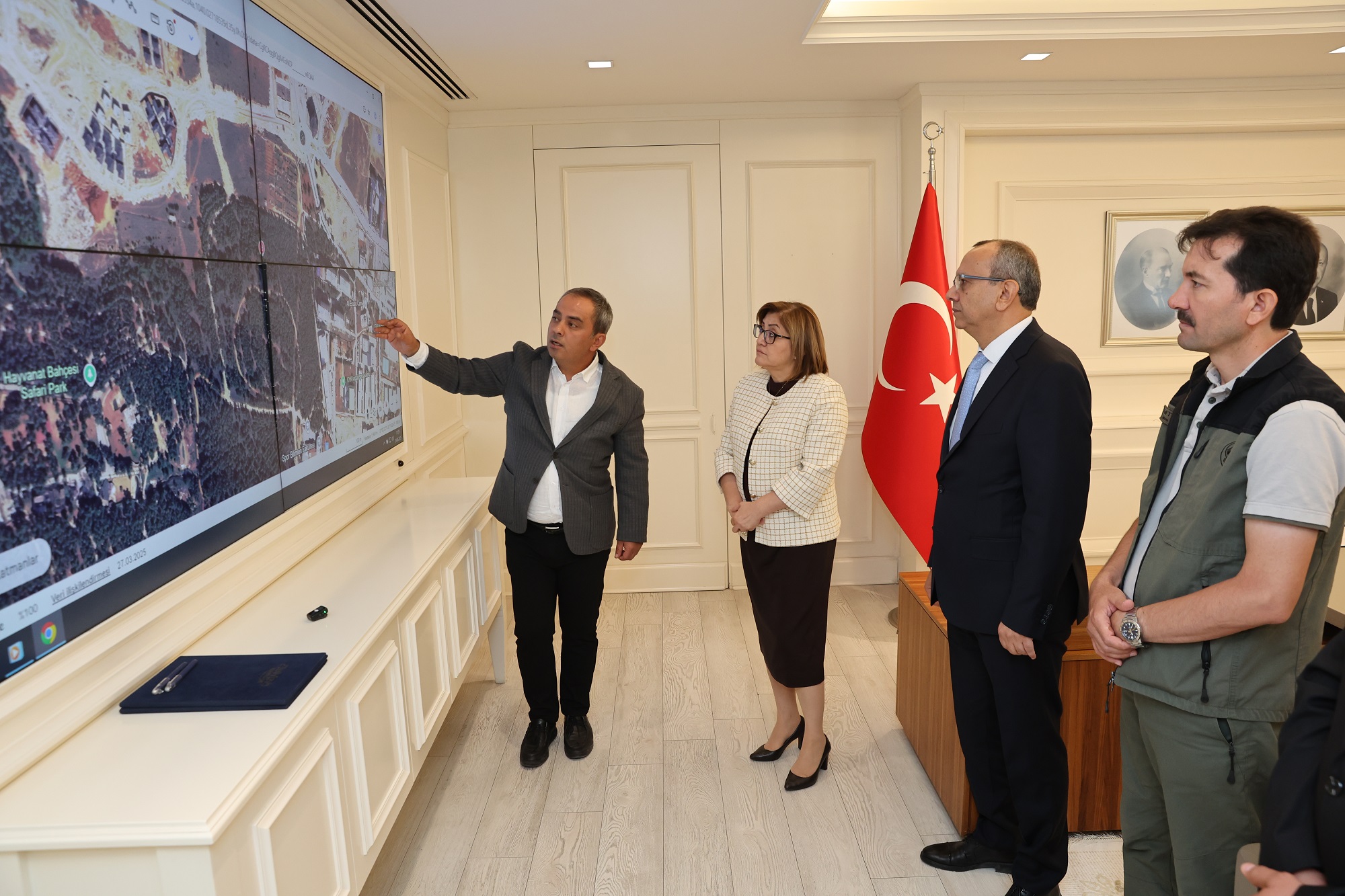 Gazi̇antep Büyükşehi̇r’den Yeni̇ Yeşi̇l Alan Çalişmasi (2)