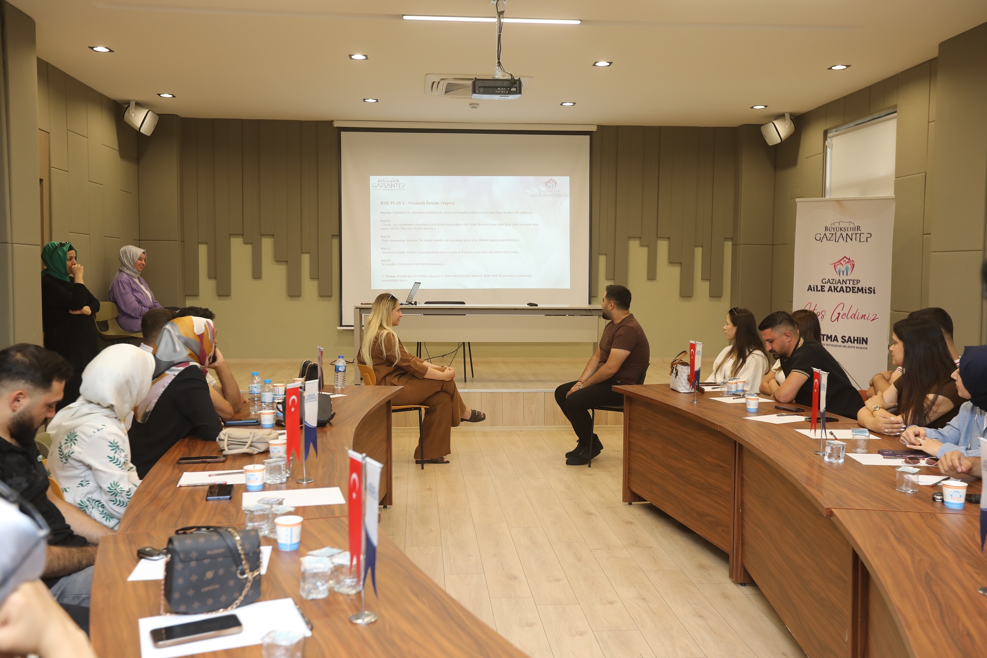 Ai̇le Akademi̇si̇’nde Evli̇li̇k Öncesi̇ Eği̇ti̇m Başladi (3)