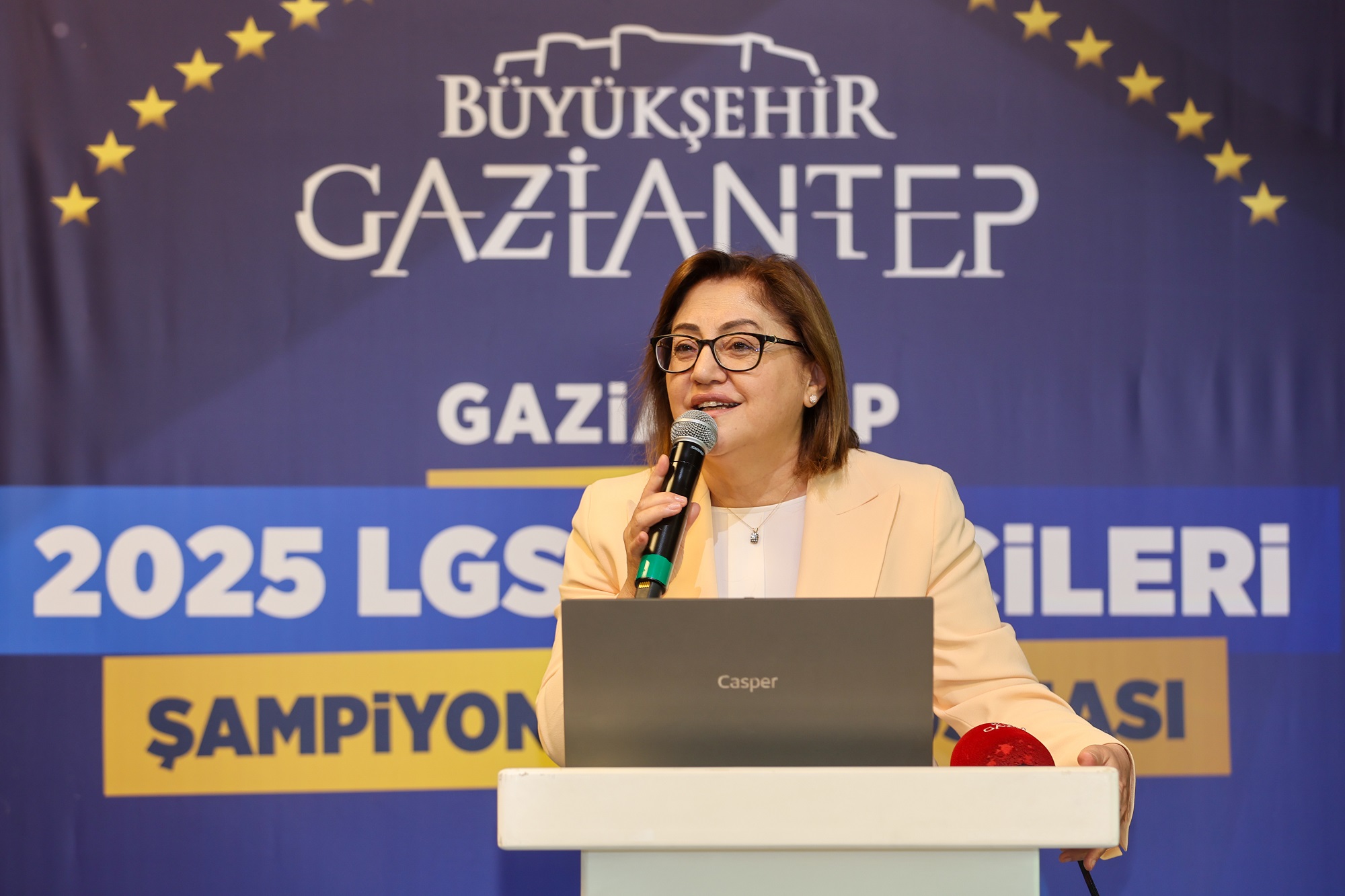 Gazi̇antep Büyükşehi̇r’den “Gazi̇antep 2025 Lgs Bi̇ri̇nci̇leri̇ Şampi̇yonlar Buluşmasi” (2)