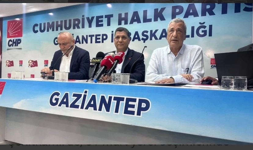 Chp Li Umut Yilmaz In Ak Parti Ye Gececegi Iddiasi Siyaseti Karistirdi 41612