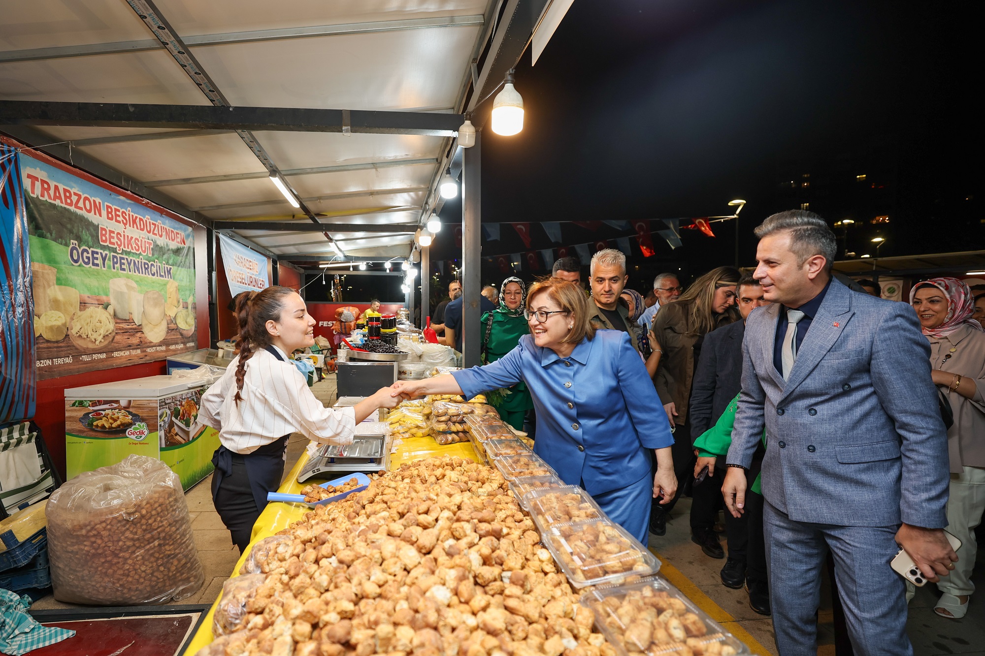 Gazi̇ Şehi̇rli̇ler Bu Festi̇vali̇ Çok Sevdi̇ (5)-1