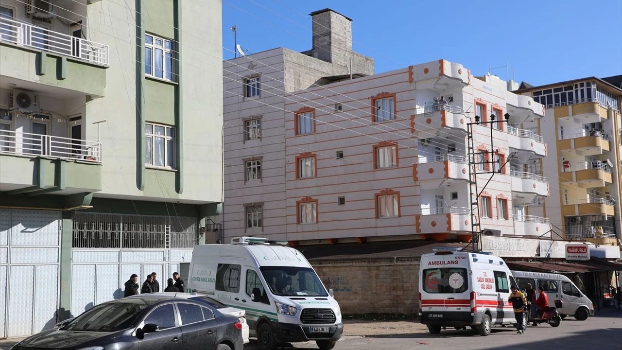 Gaziantepte Bir Kisi Tartistigi Eski Karisini Bicakla Oldurdu