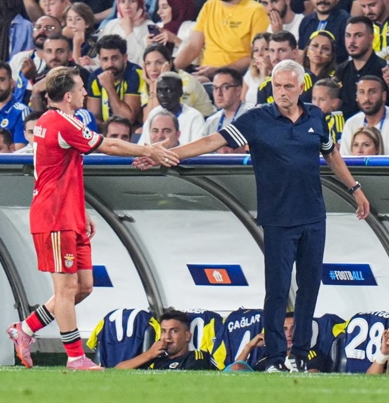 Gy0S1W Y W8 A A Nkzi