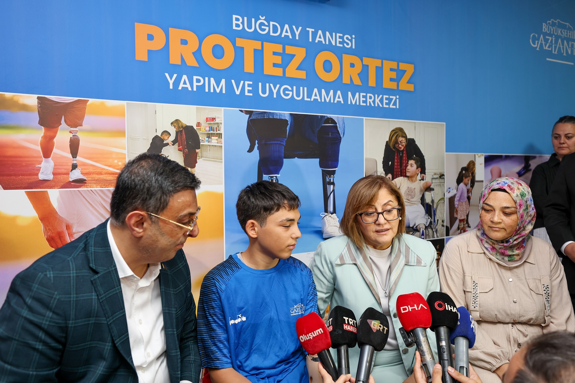 Mehmet Efe’ni̇n Hayali̇ Büyükşehi̇r’i̇n Protez Merkezi̇yle Gerçek Oldu (2)