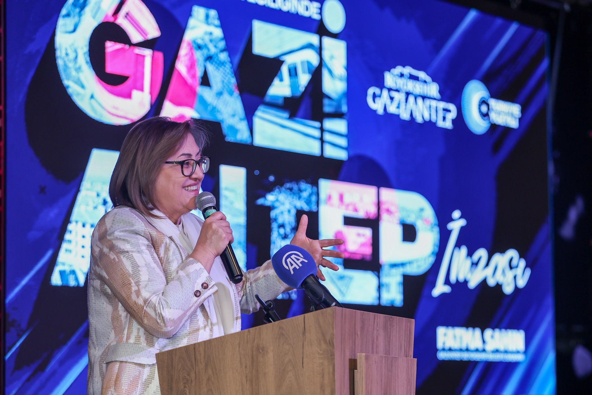 41 Yillik Evli̇ Ulu Çinarlarin Kutsal Yolculuğu İçi̇n Geri̇ Sayim Başladi (1)