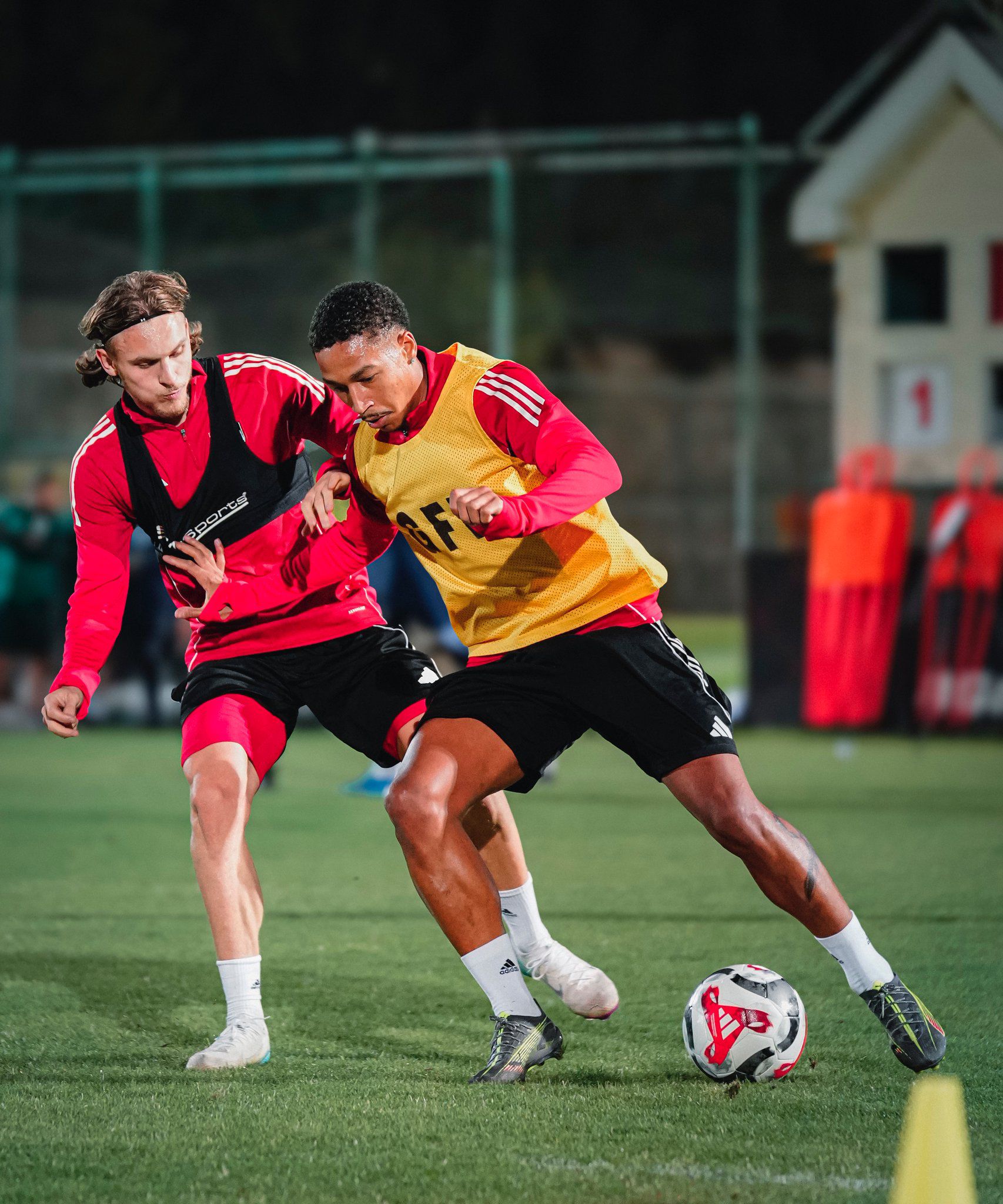 75E54D1F 4155 4Dbd A854 Acf895A39366