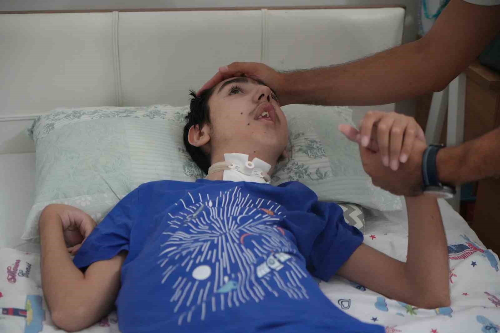 Bademcik Ameliyati Sonrasi Engelli Kalan Kucuk Huseyinin Ailesi Ilk Kez Konustu Keske Biz Bu 109 Milyonluk Tazminati Almasak Da Oglum Gelip Benden Sadece 1 Tl Harclik Isteyebilse 4