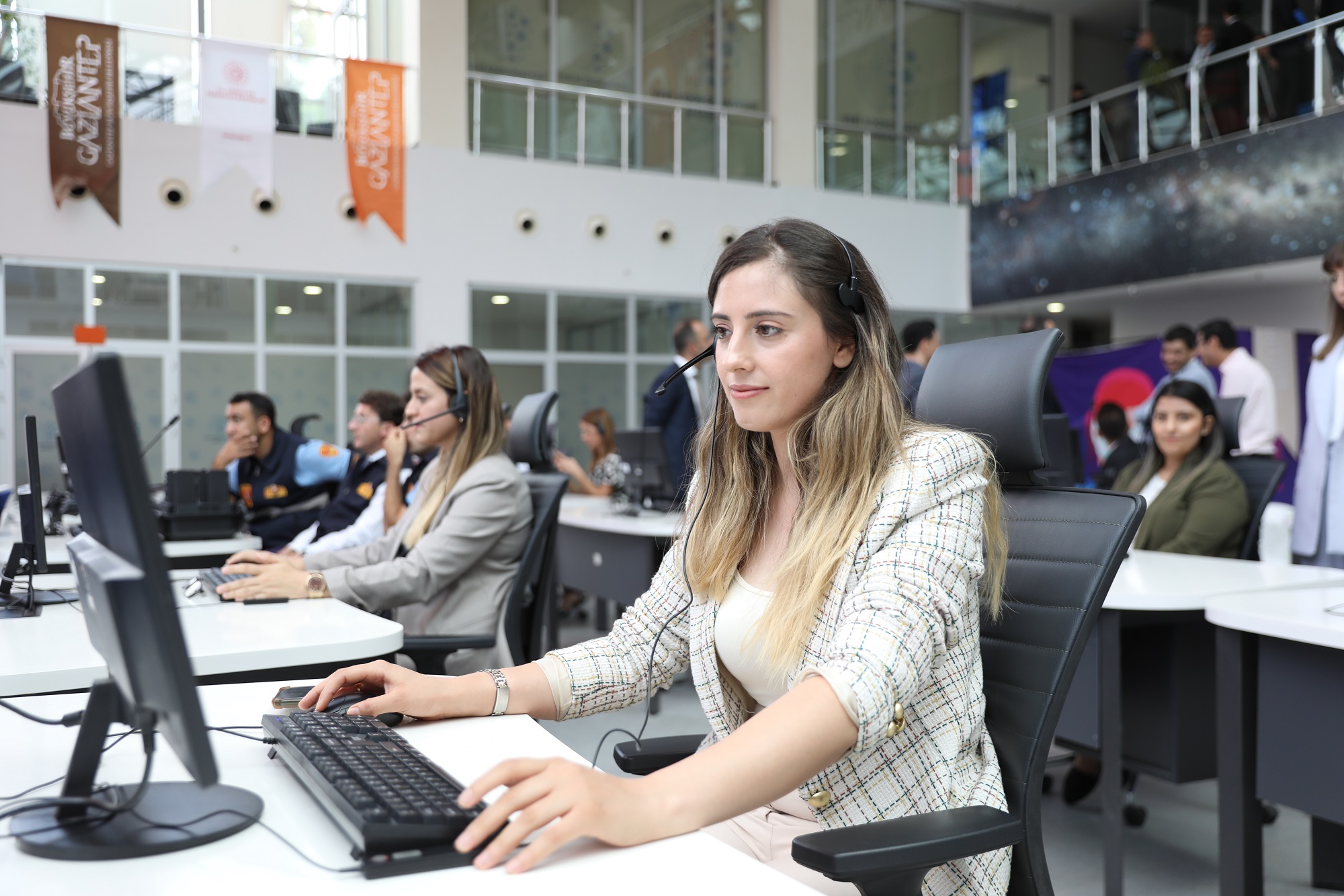 Büyükşehi̇r, Alo 153’Te Yapay Zeka Sayesi̇nde Vatandaş Memnuni̇yeti̇nde Yüzde 25 Artiş Sağladi (2)