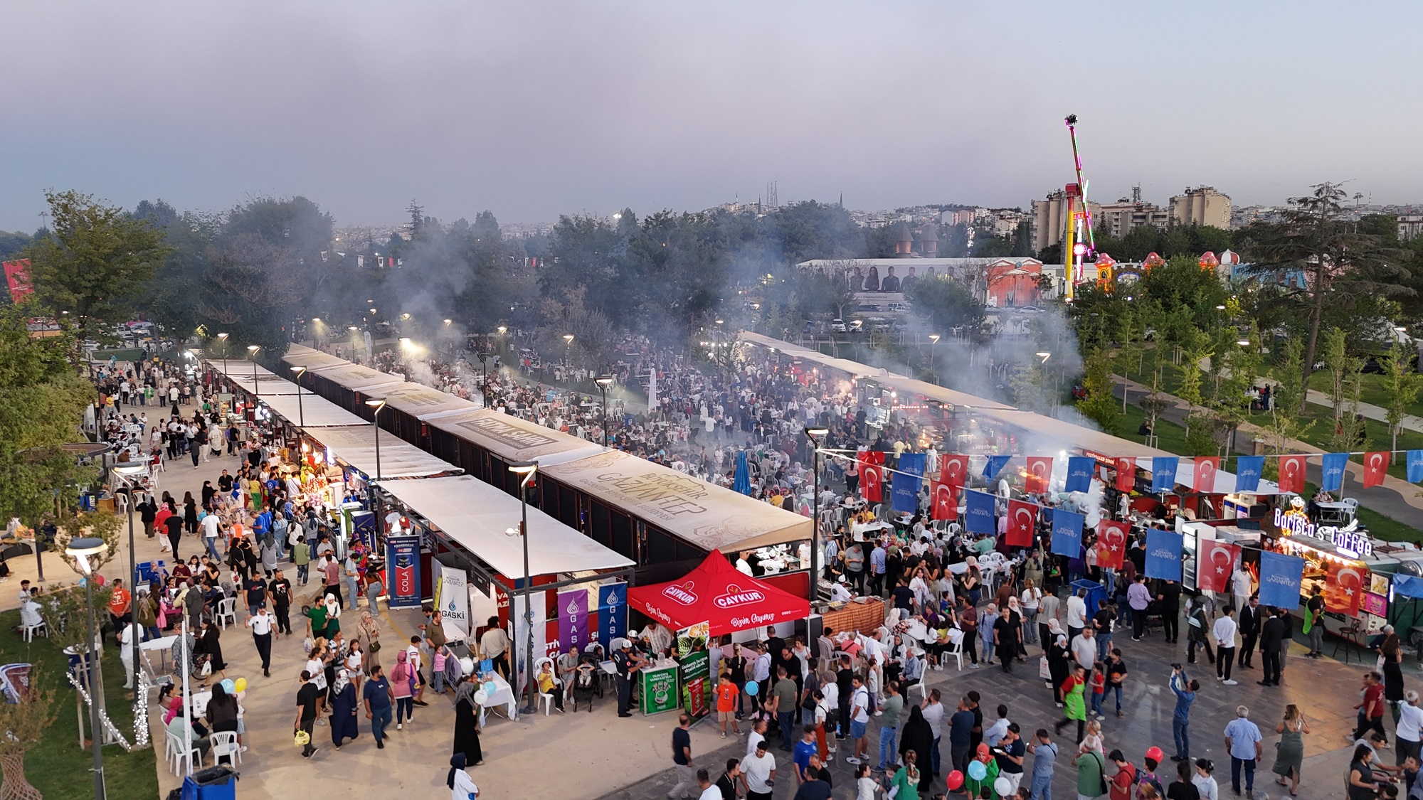 Gastroantep Gazi̇ Şehi̇rde Sanatla Gastronomi̇yi̇ Bi̇r Araya Geti̇rdi̇ (2)