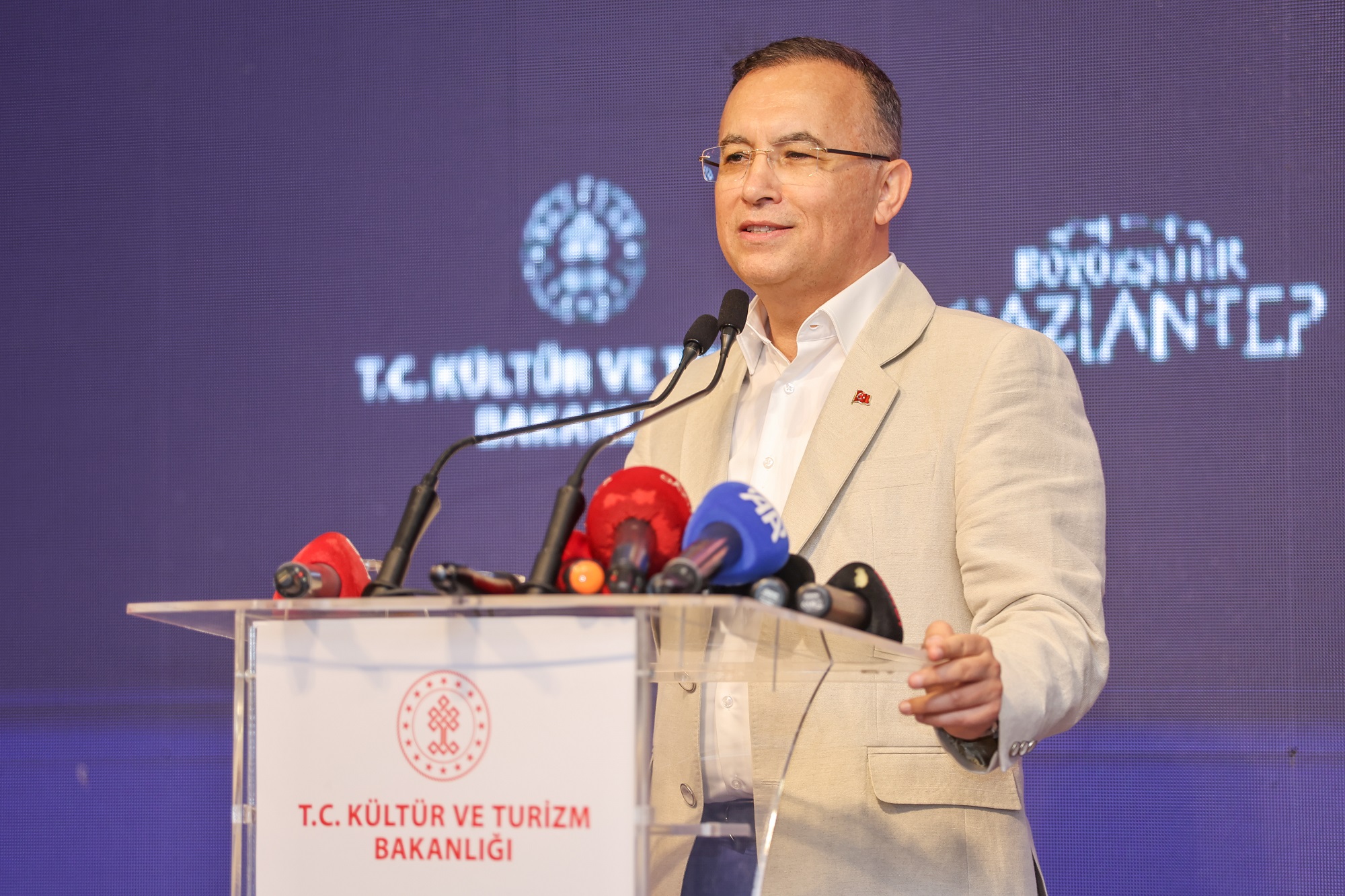 Gastronomi̇ Festi̇vali̇, Renkli̇ Açilişiyla Başladi! (7)