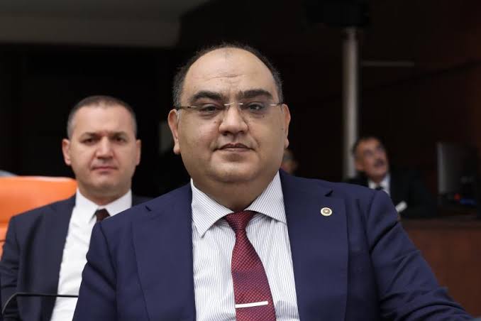 Images 2025 09 01T223120.901