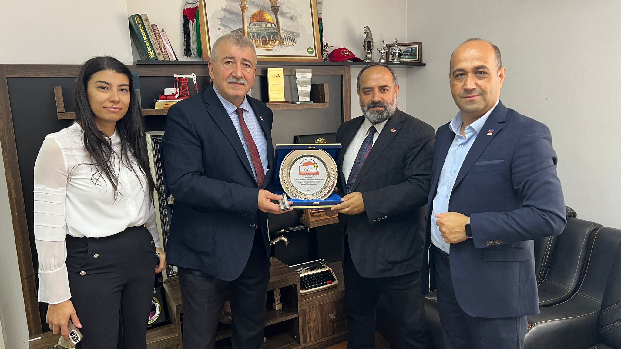 70341Fdc 468C 4B13 9Ec5 D43A40F88Ffe (1)