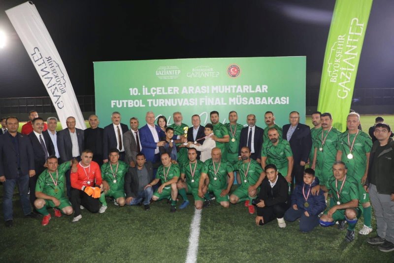 81E5C0Ff 9255 4E99 95B0 B93133E35439