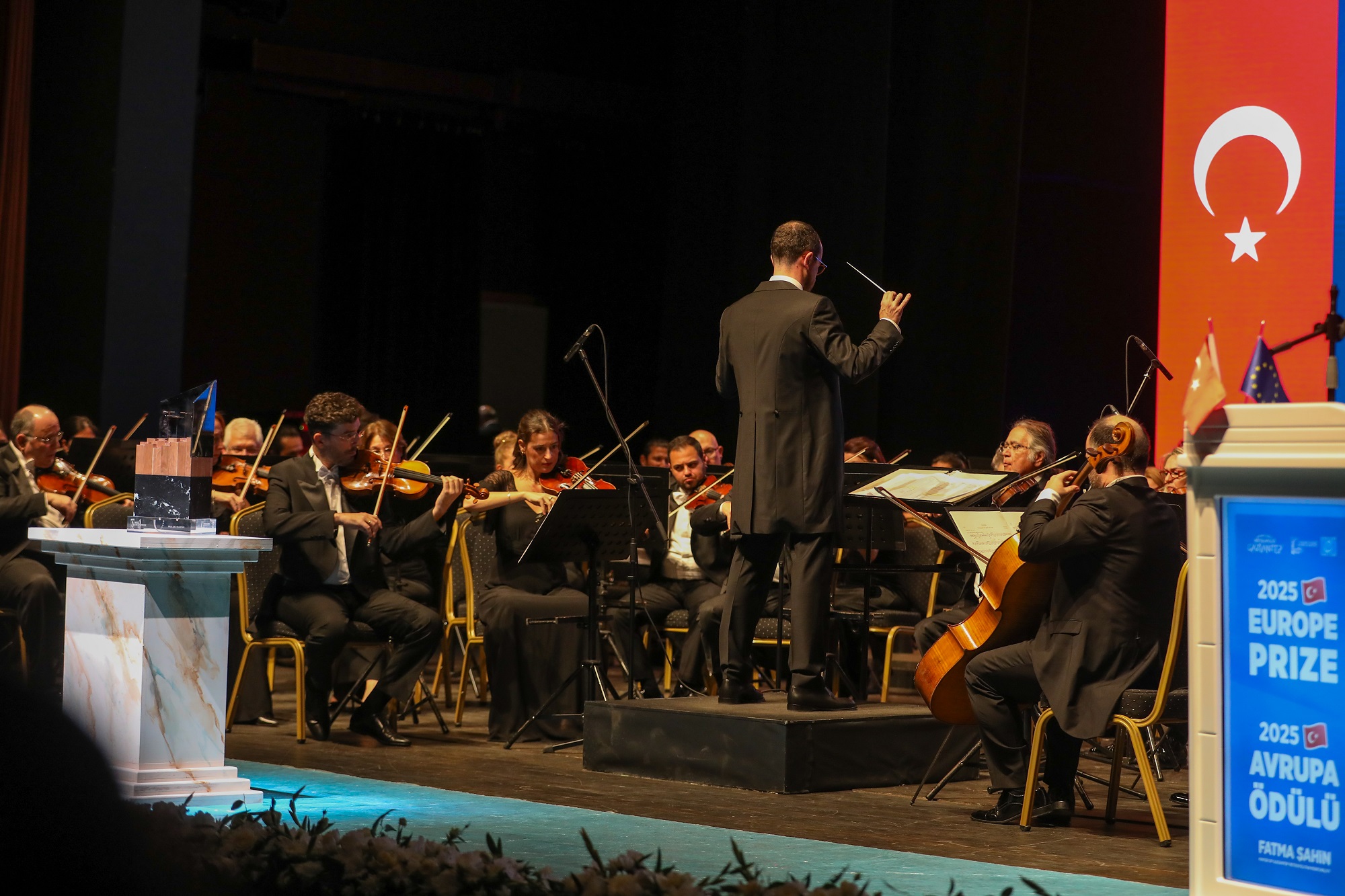 Avrupa Ödülü Sanatla Kutlandi (3)