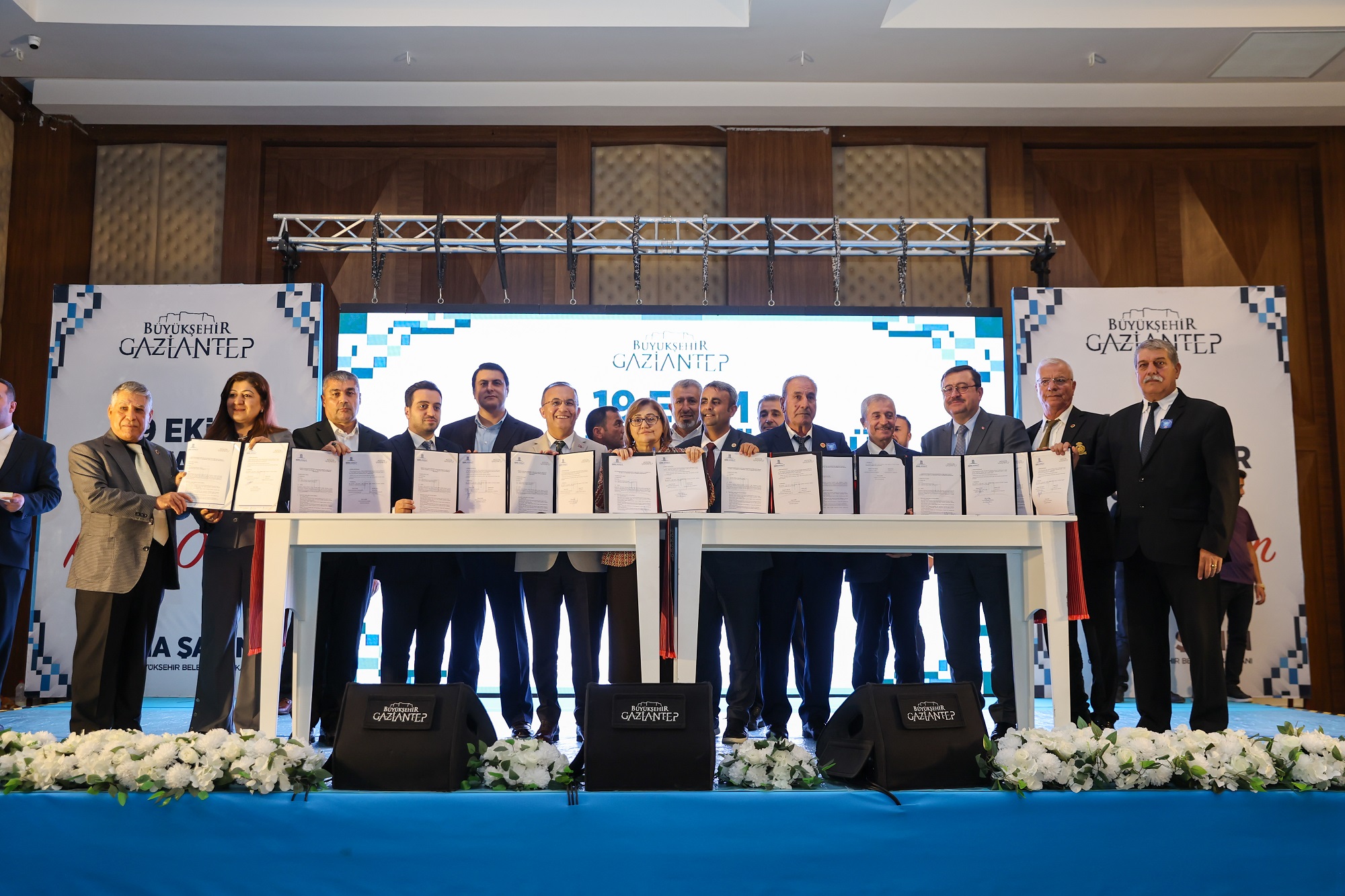 Başkan Fatma Şahi̇n’den Muhtarlar İçi̇n Konut Müjdesi̇ (1)