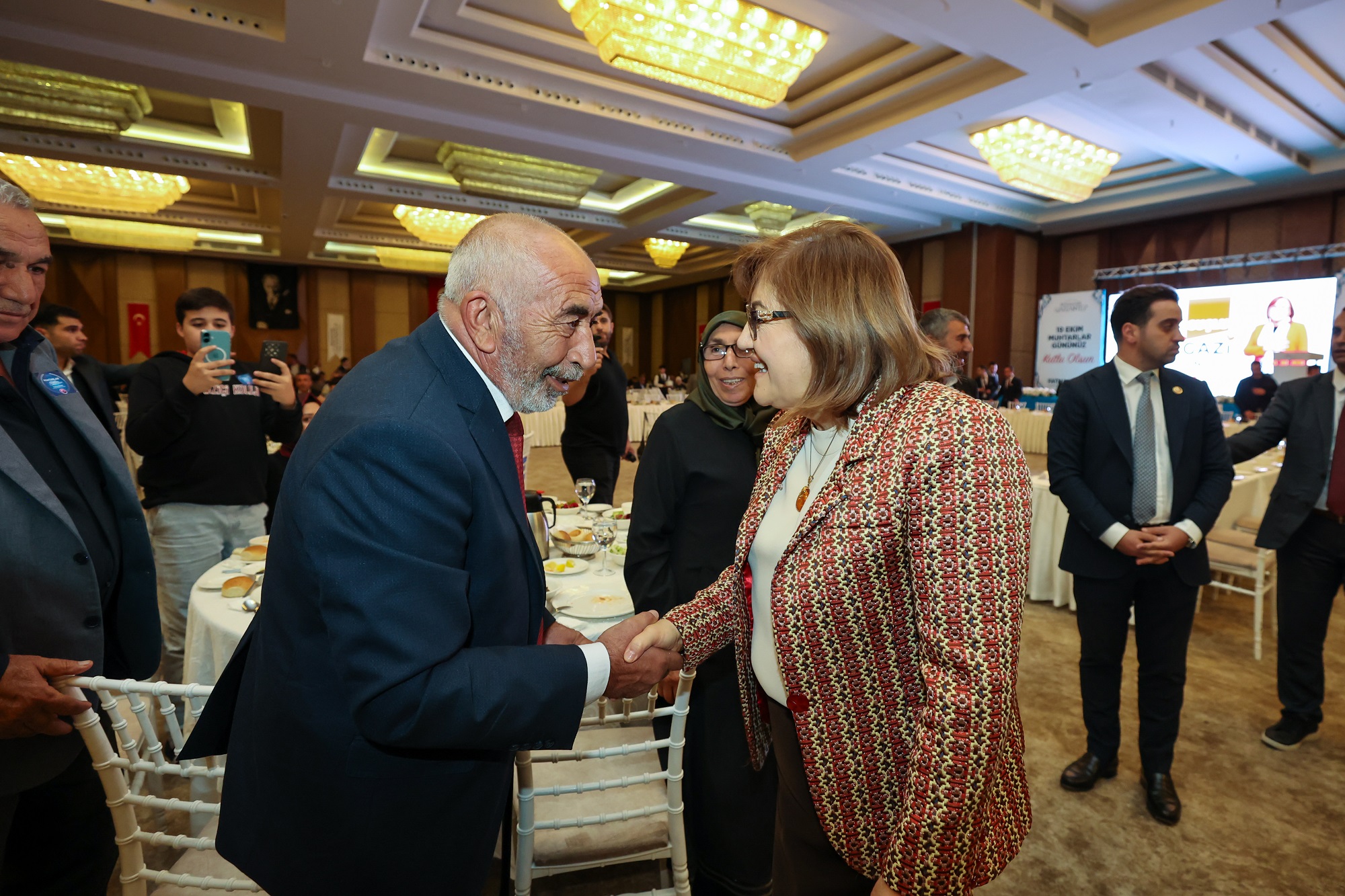 Başkan Fatma Şahi̇n’den Muhtarlar İçi̇n Konut Müjdesi̇ (2)