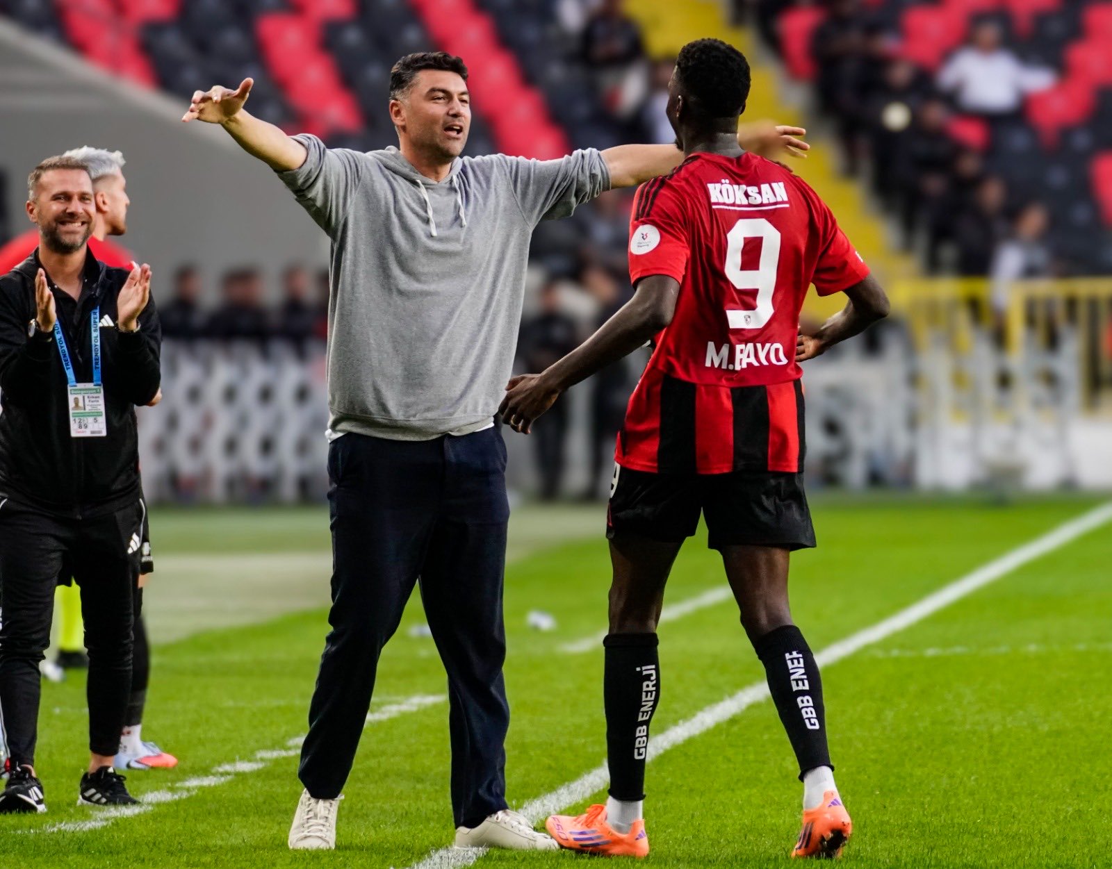 G3Oqe7X X Y A A A N3 B