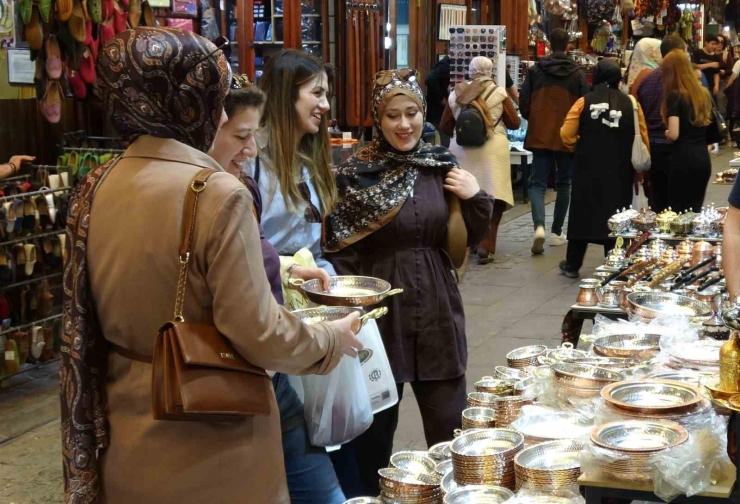 Turizmin Parlayan Yildizi Gaziantepe Turist Akini 001