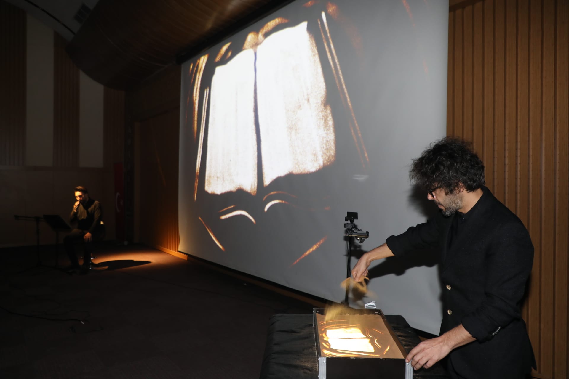 Ce3B55D5 1F11 42Ef 829B 2Dae844E023A