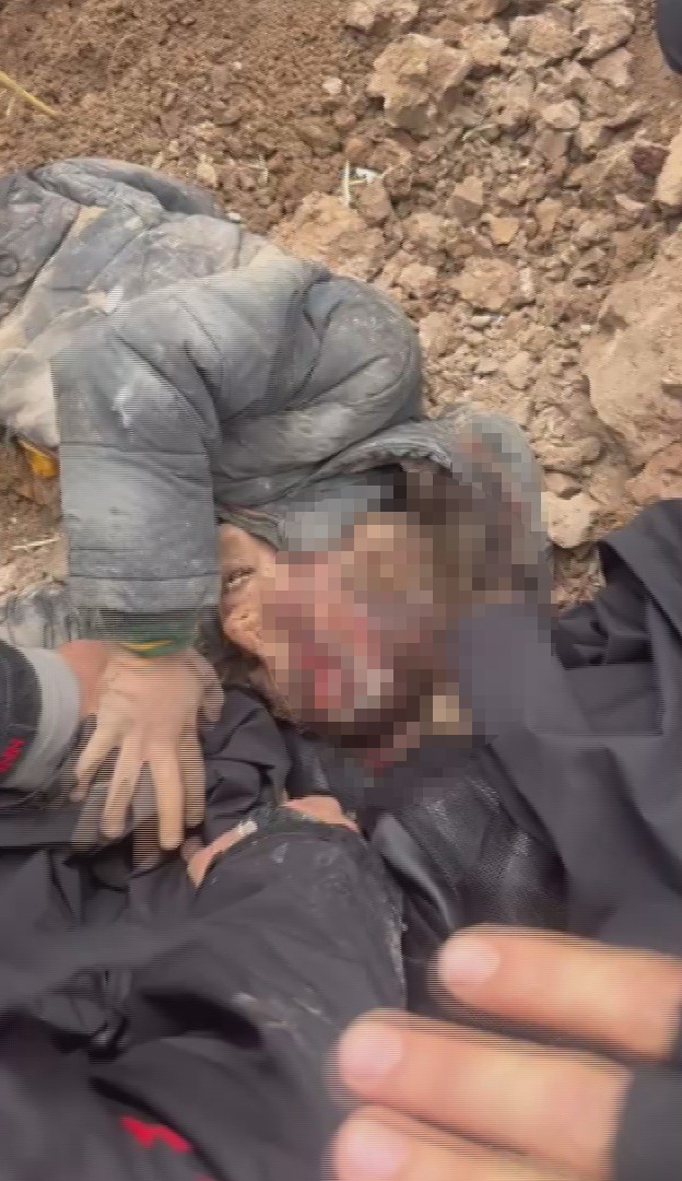 Dayısı Tarafından Dövülerek Ölüme Terk Edilen Çocuk Kayaların Altında Yaralı Halde Bulundu