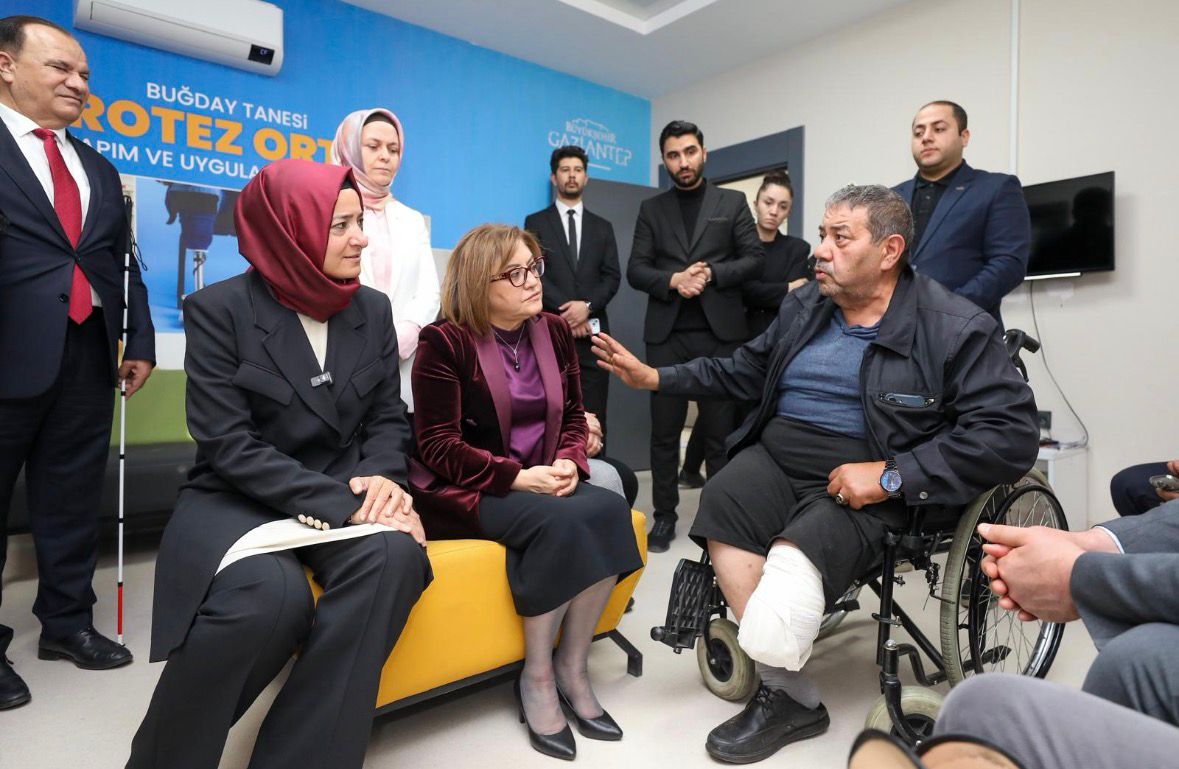 Gazi̇antep Büyükşehi̇r, Umudu Yeni̇den Ayağa Kaldiriyor (2)