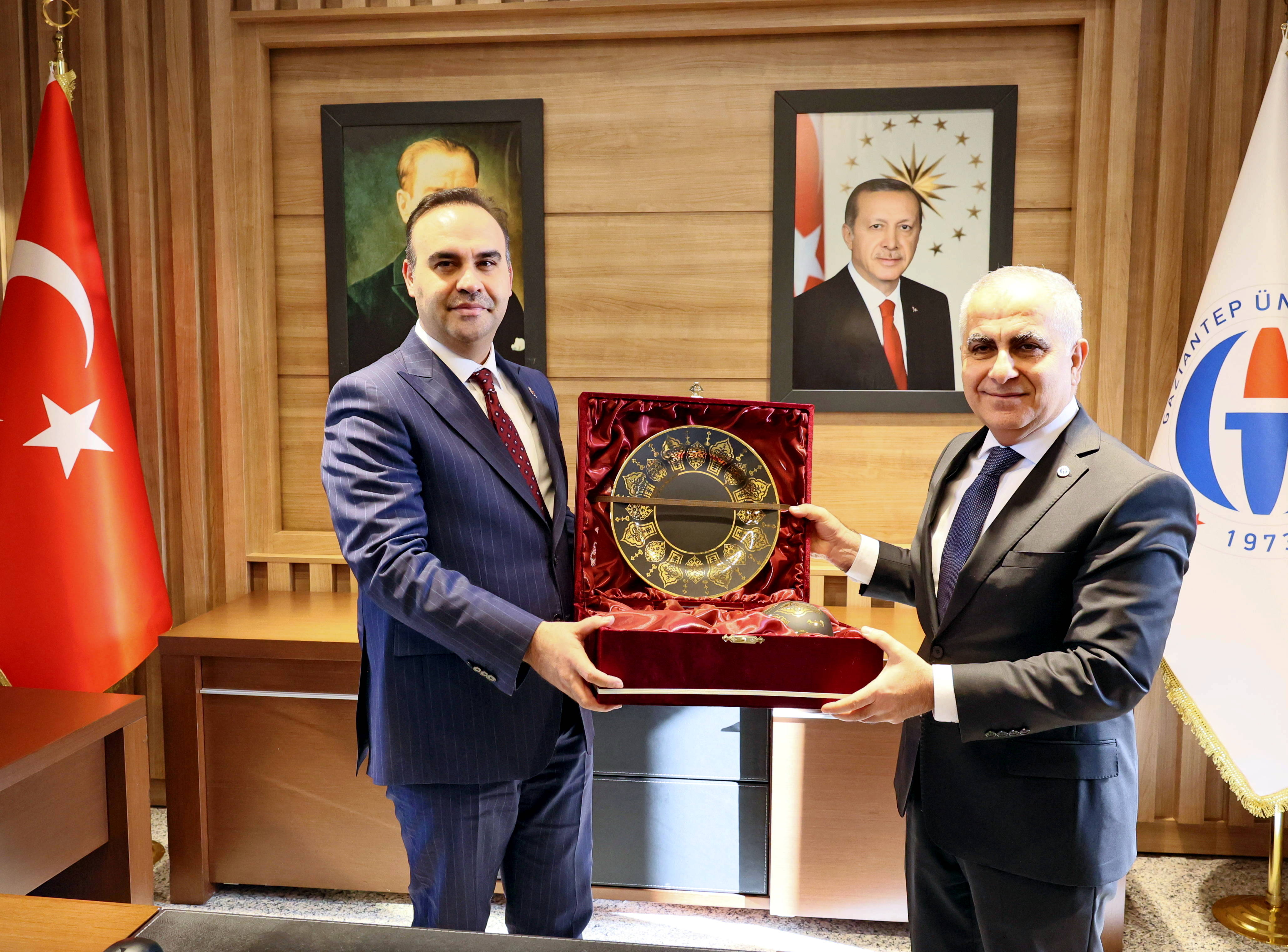 Gazi̇antep Üni̇versi̇tesi̇’ne Bakan Kacir’dan Zi̇yaret (3)