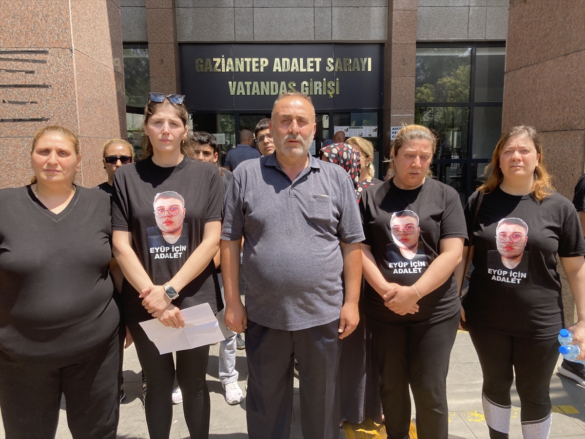 Gaziantepte Bir Gencin Bicakli Kavgada Oldurulmesine Iliskin 6 Sanik Hakim Karsisinda Fc0E570