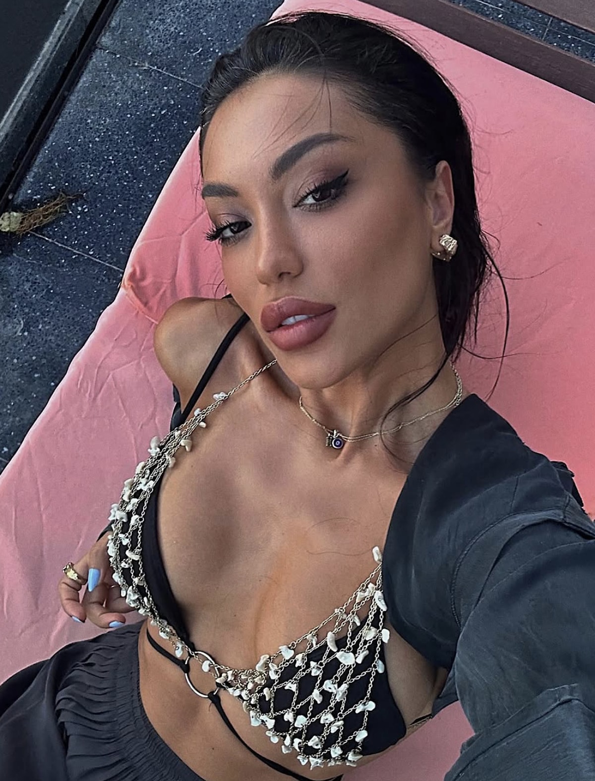 S Da016709166F8458A10C746A2Ecb59380C131A23