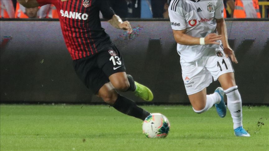 Thumbs B C 983Bfde662548571189F5Dd6C6De3294-1