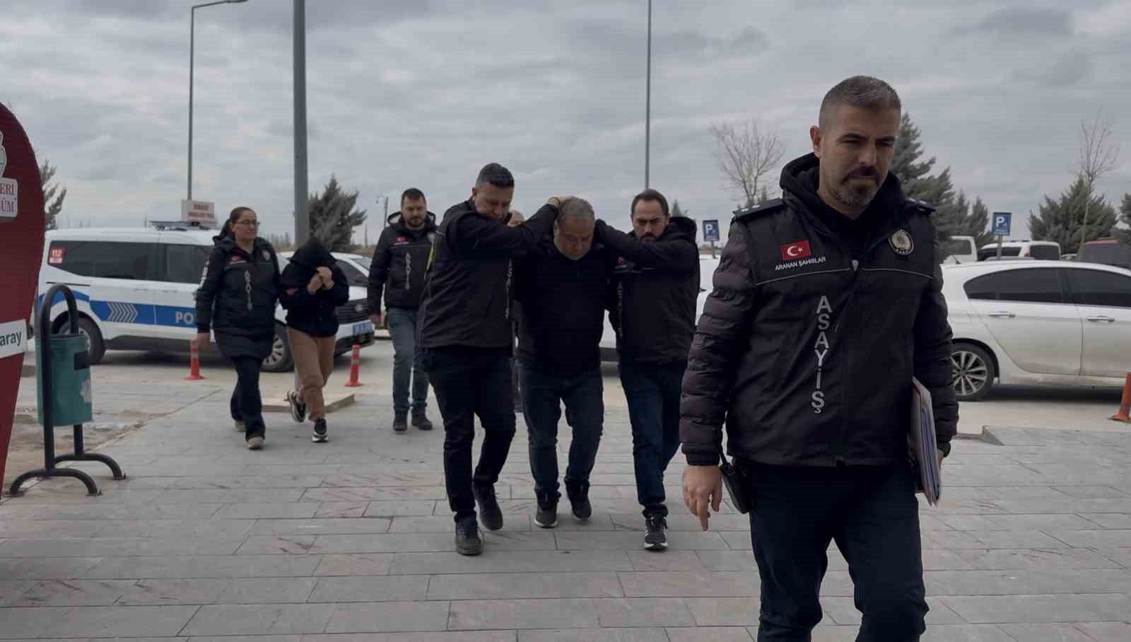 Maddi Hasarlı Kaza Sonrası 2 Kişiyi Öldürüp, 'Pişman Değilim' Diyen Şahıs Tutuklandı