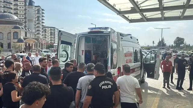 Mersinde Kanlı Saldırı 4 Kişi Hayatını Kaybetti 8 Kişi V0 Nvcxlzy44X1H1