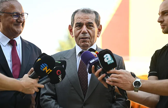 0X0 Dursun Ozbek Iki Alkis Alayim Diye Galatasarayin Gelecegini Tehlikeye Atmayacagim 1786566869310